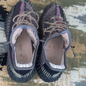 Yeezy 350 V2 Yecheil Reflective